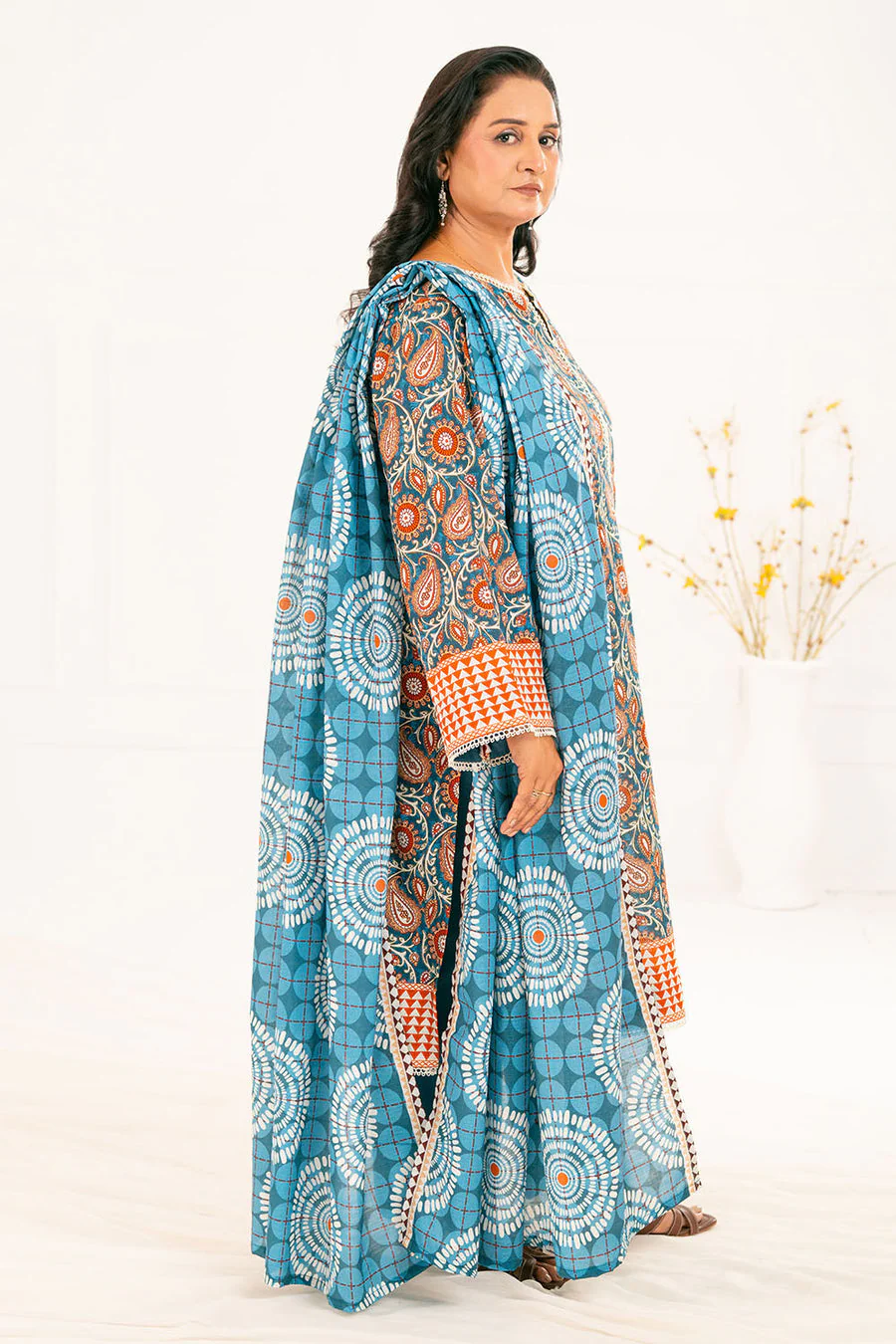 Gul Ahmed K-52108 Mothers Love 2025
