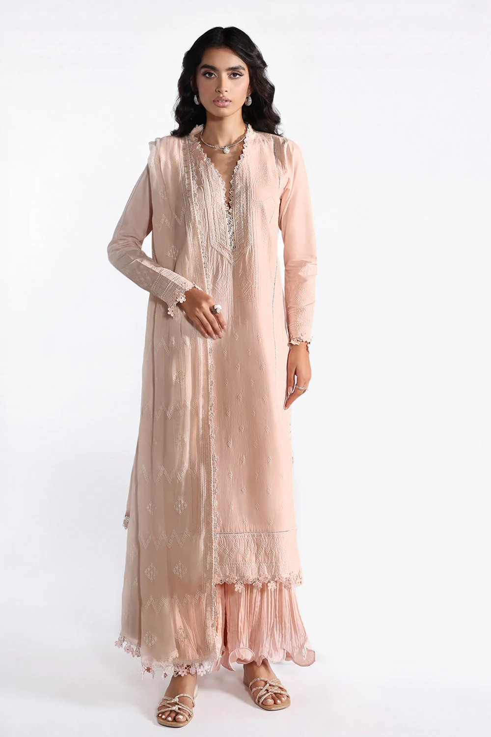 Gul Ahmed KD-62002 Luxury Lawn 2026
