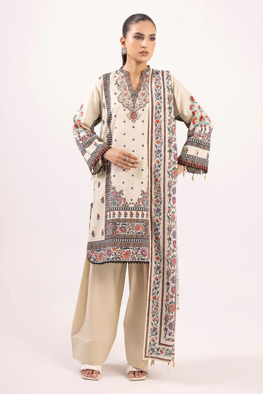 Gul Ahmed SP-52085 The Jacquard Edit 2025