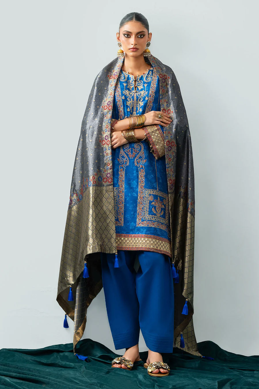 Gul Ahmed SP-52096 Jacquard Winter 2025