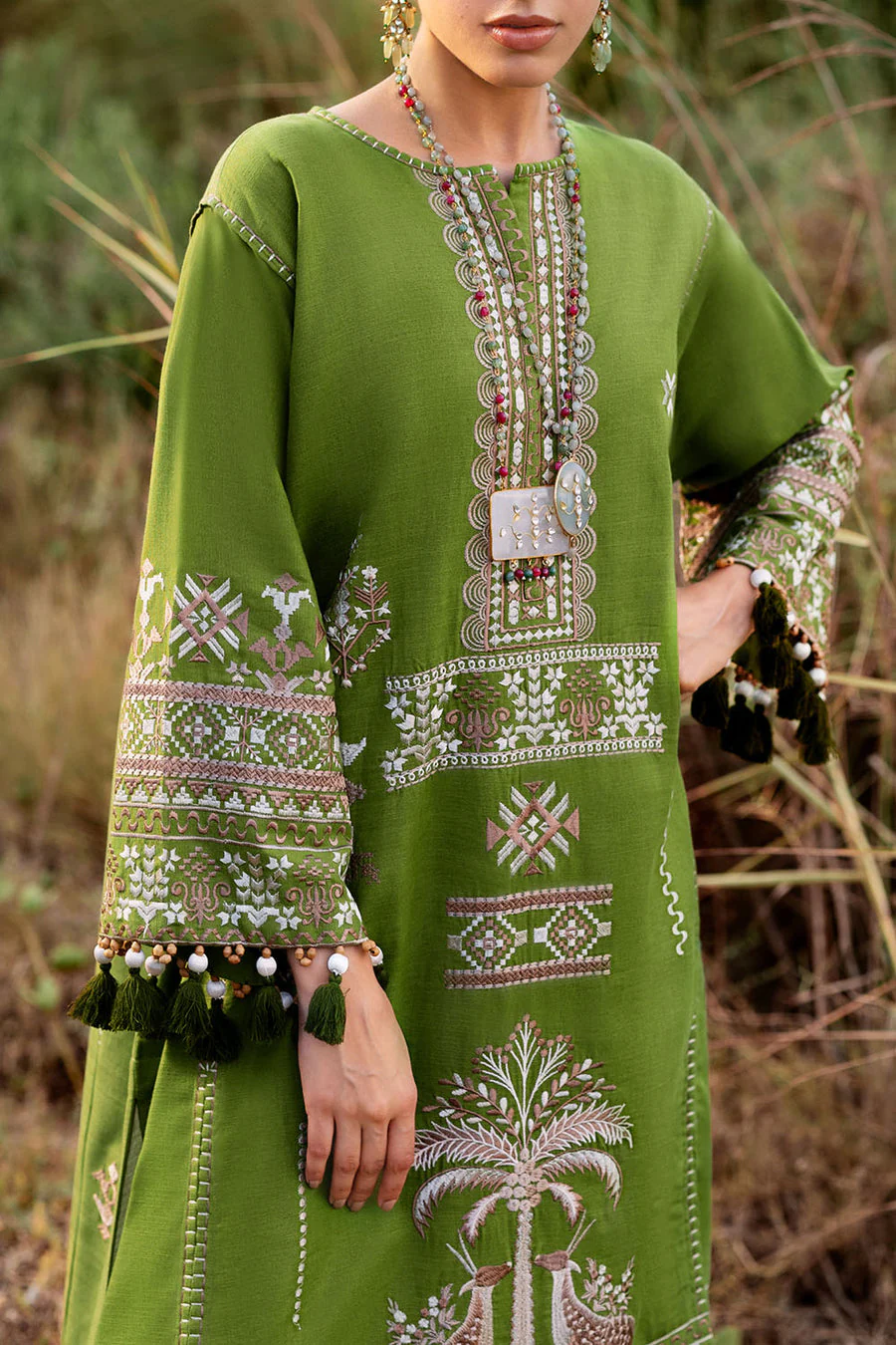 Gul Ahmed TK-52004 6 Piece Khaddar 2025 - Image 2
