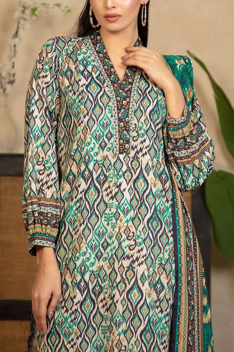Gul Ahmed WNS-52054 Gul Mohar Winter Edit 2025 - Image 2
