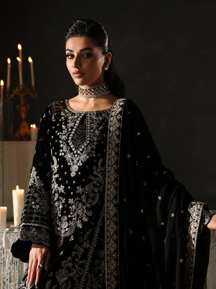 Gulaal Eclissa Marais Velvets Formals 2025 - Image 2