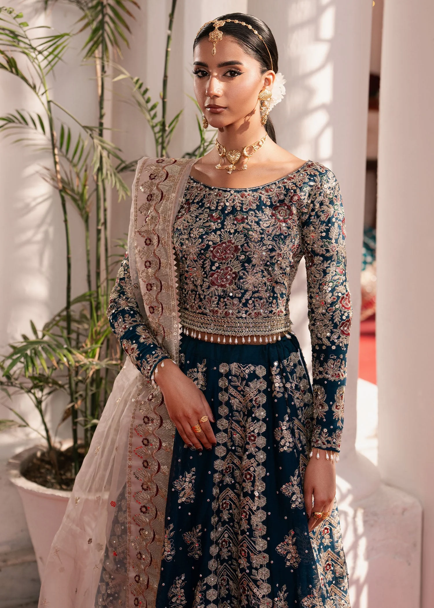 Haseen Official Nilaar Gehna 2025 - Image 2