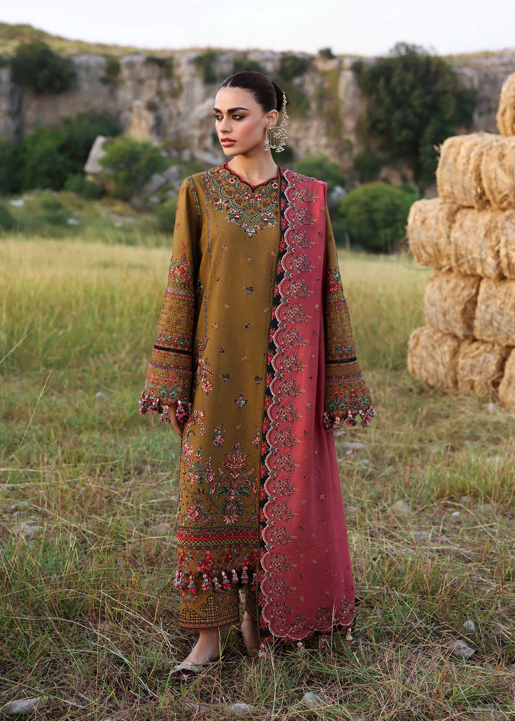 Hussain Rehar Gitiara Khaddar Collection 2025