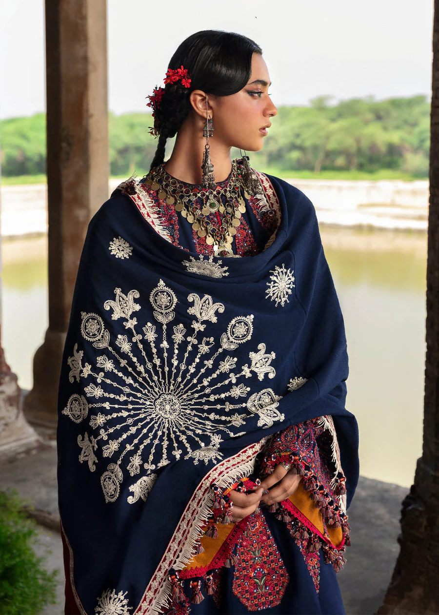 Hussain Rehar Gulbano Karandi Collection 2025 - Image 2