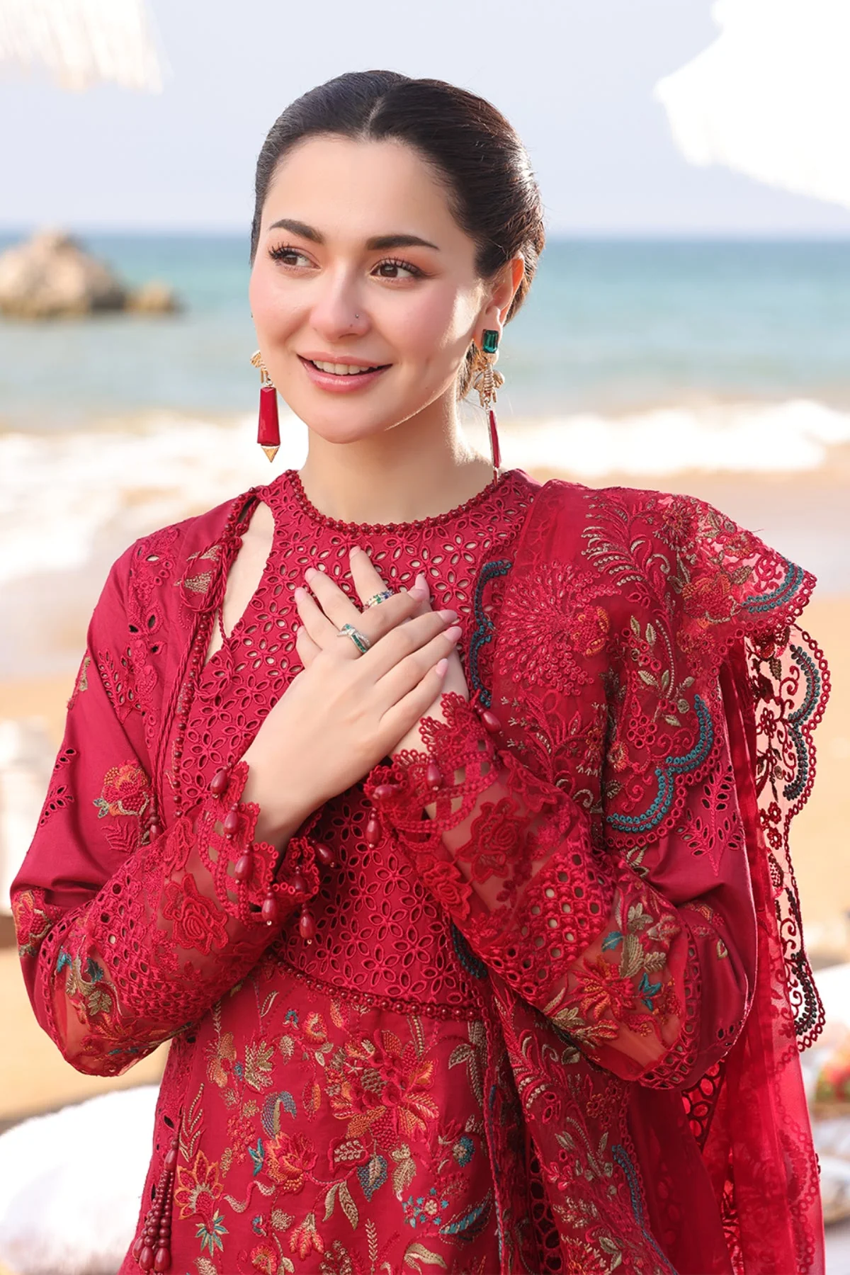 Imrozia Premium SL 82 Iswah Hania Luxury Lawn 2025 - Image 2