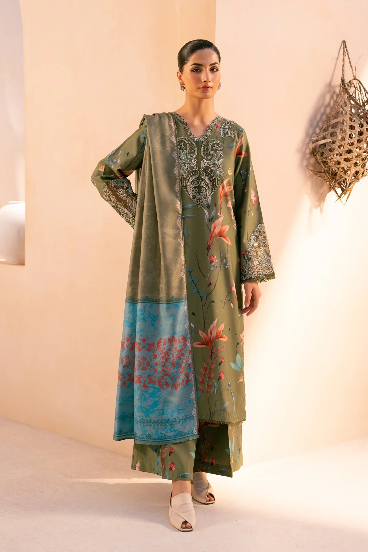 Iznik Aairah Autumn Refresh 2025
