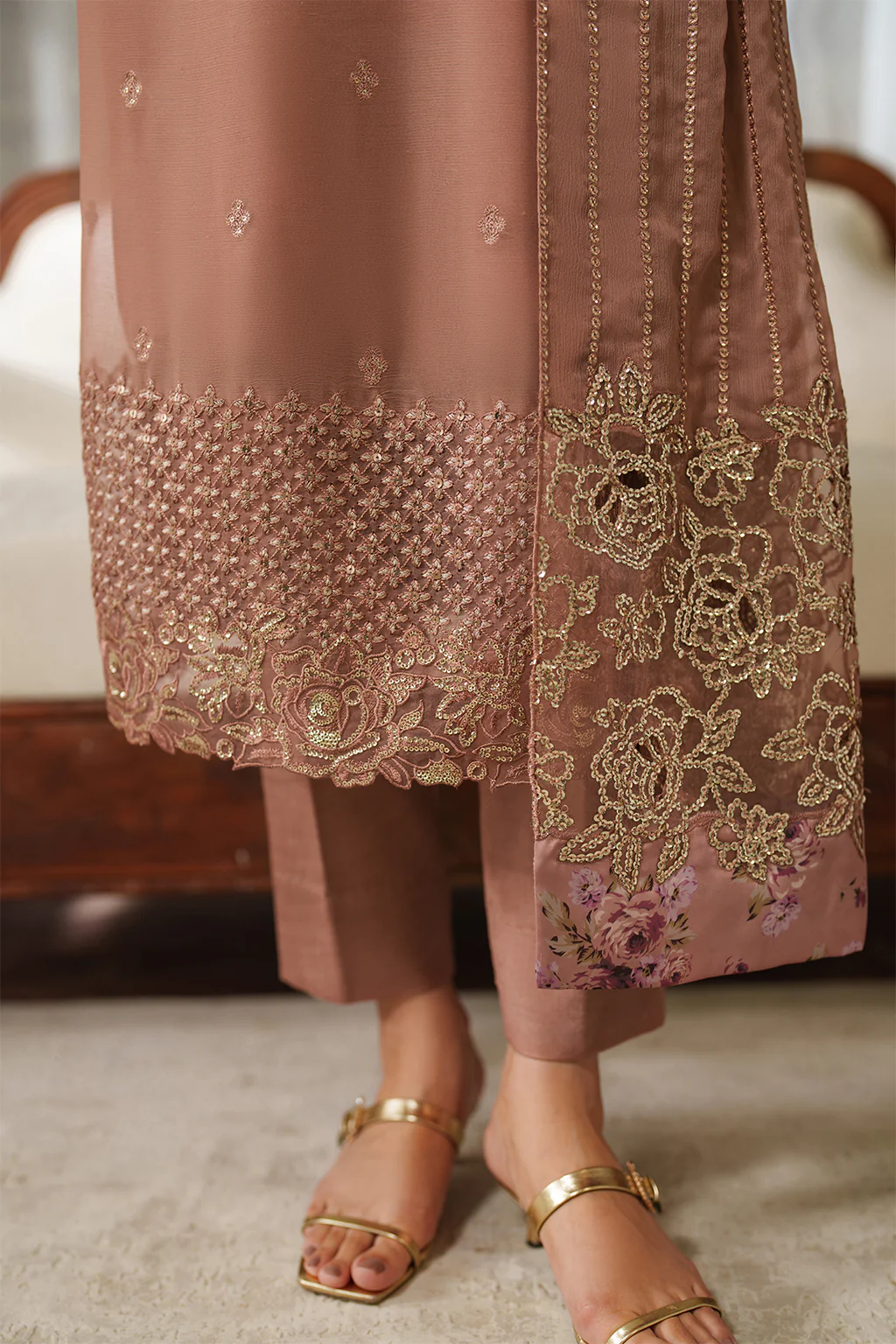 Iznik CC-87 Chinon Chiffon Collection 2025 - Image 2