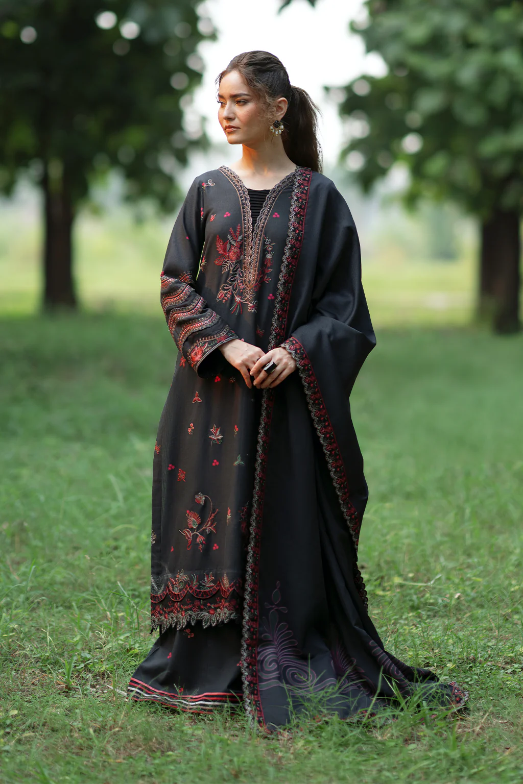 Iznik IPK-07 Premium Winter 2024 - Image 2