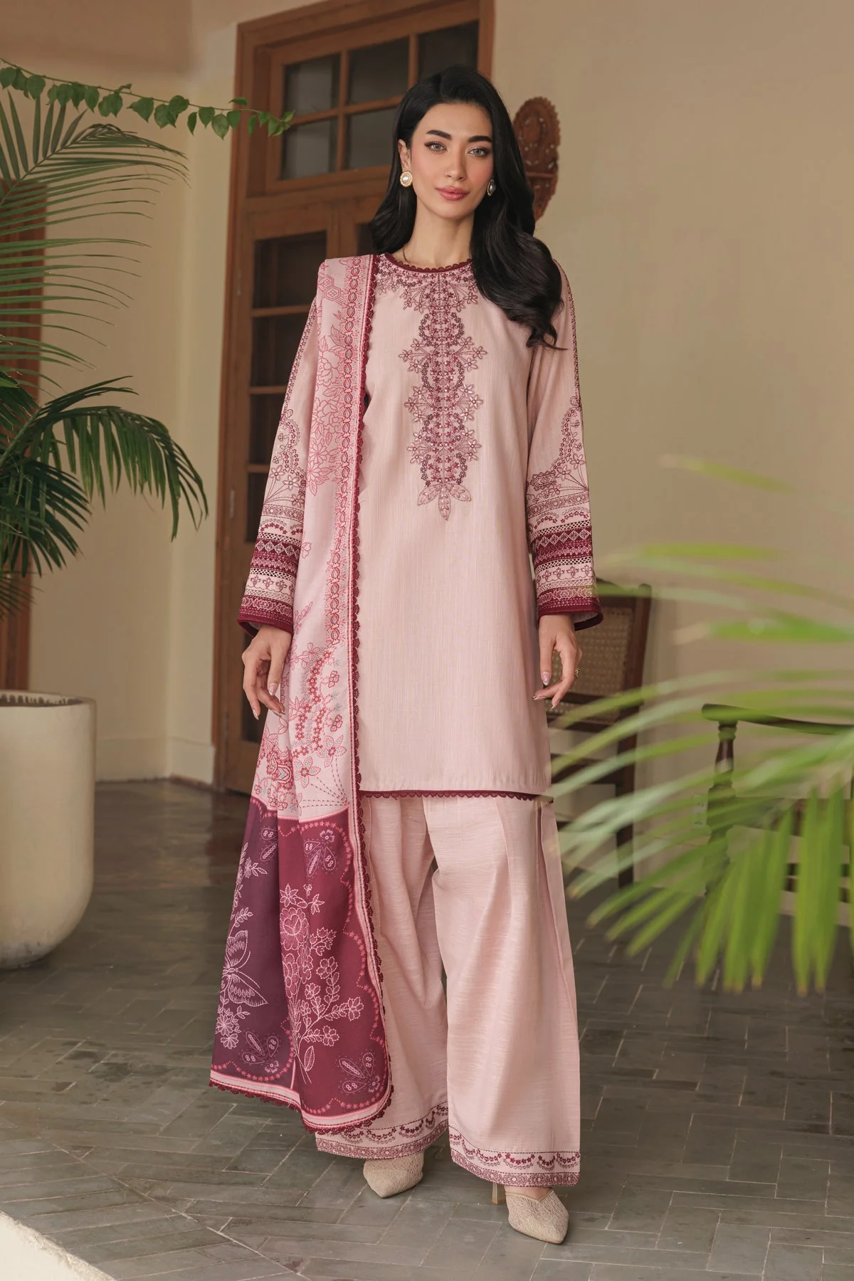 Iznik Minoa Autumn Refresh 2025