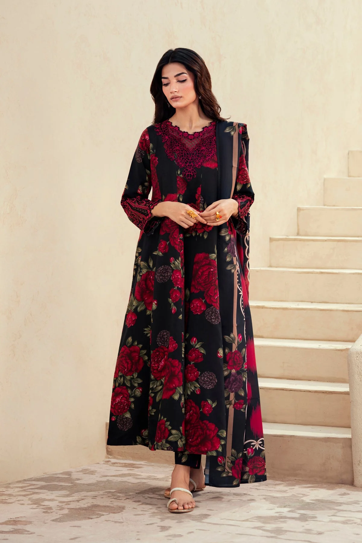 Iznik Ravenna Autumn Refresh 2025 - Image 2