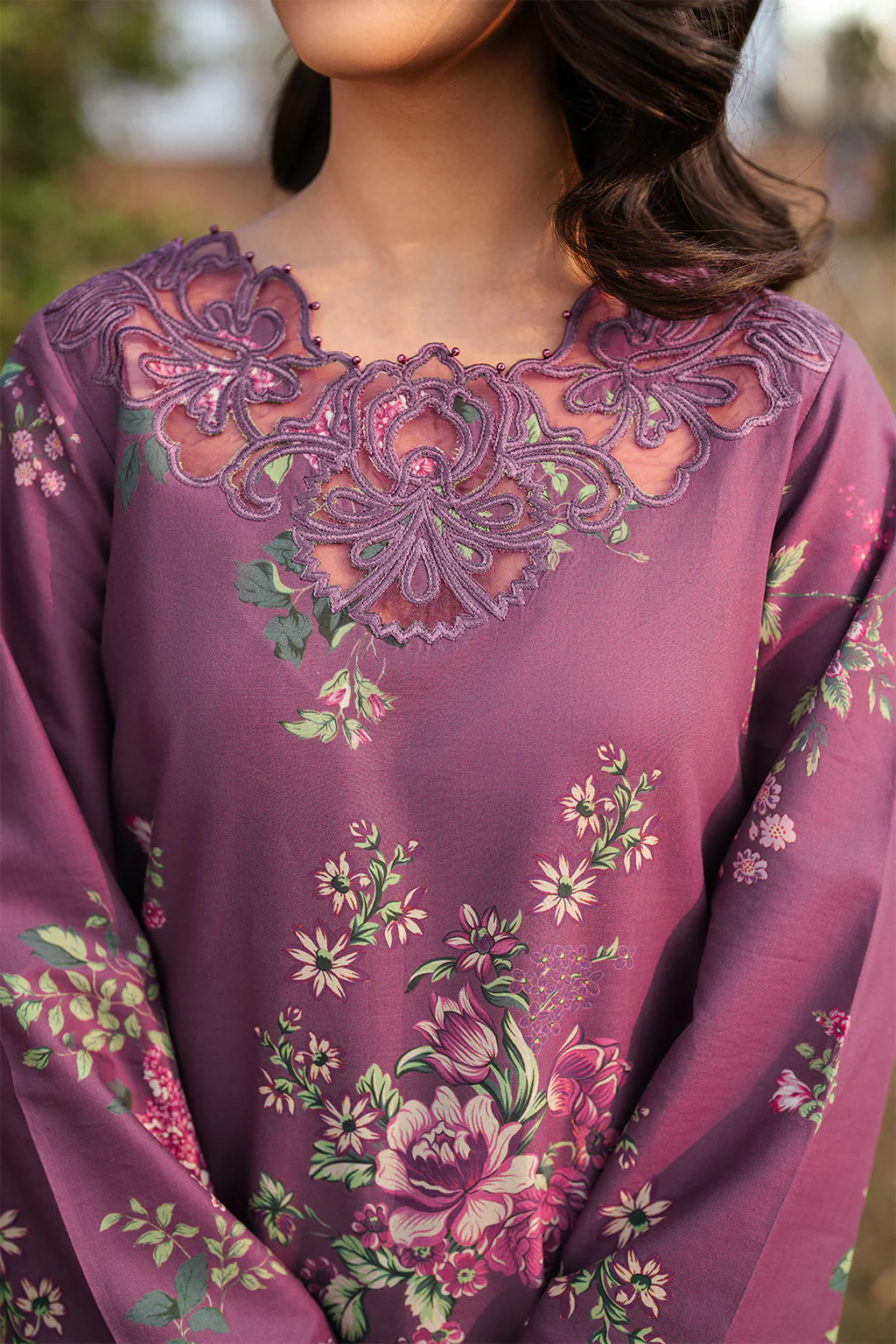 Iznik UE-393 Lawn 2025 - Image 2