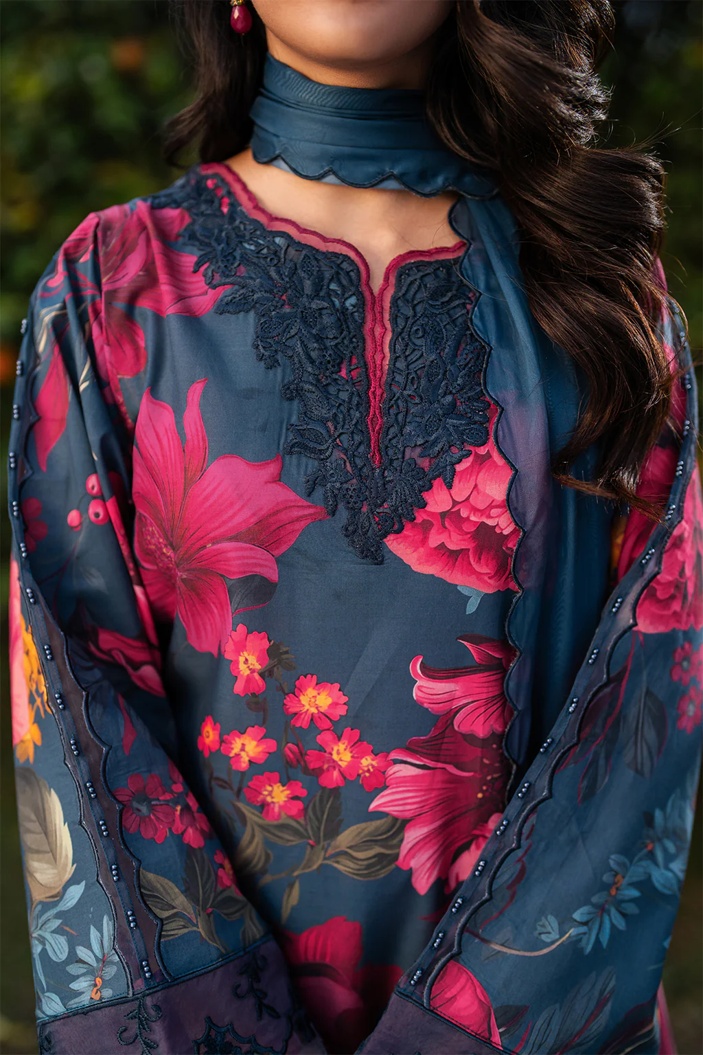 Iznik UE-401 Lawn 2025 - Image 2