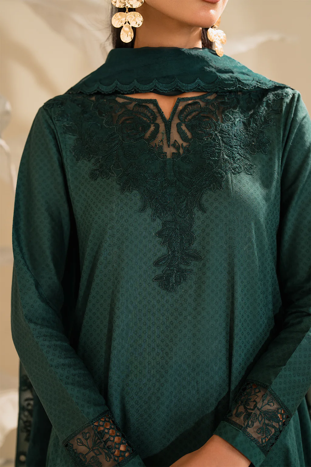 Iznik UE-422 Lawn 2025 - Image 2