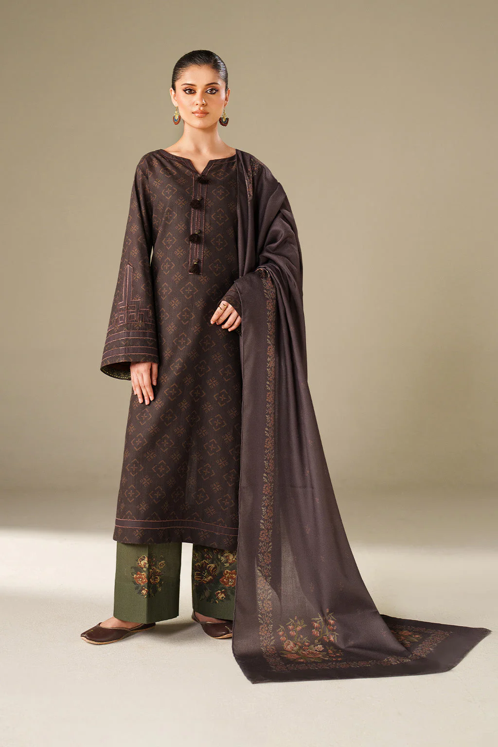 Iznik UE-564 Khaddar Edit 2025