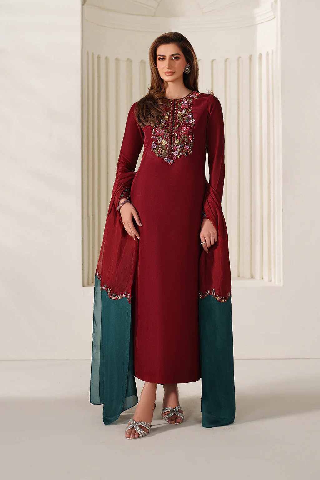 Iznik UE-612 Ramen Silk Festive Formals 2026