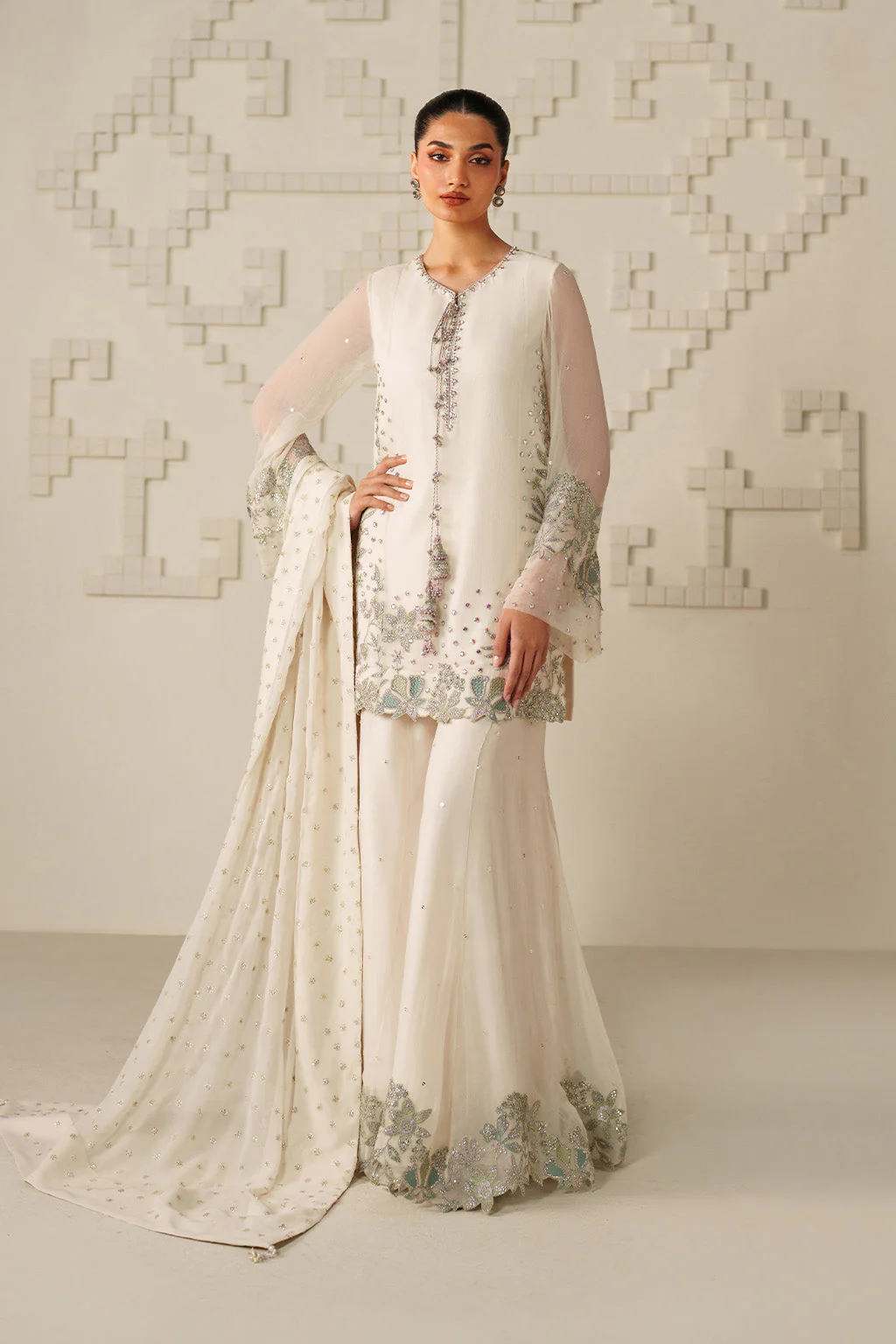 Iznik UE-620 Embroidered Chiffon Festive Formals 2026