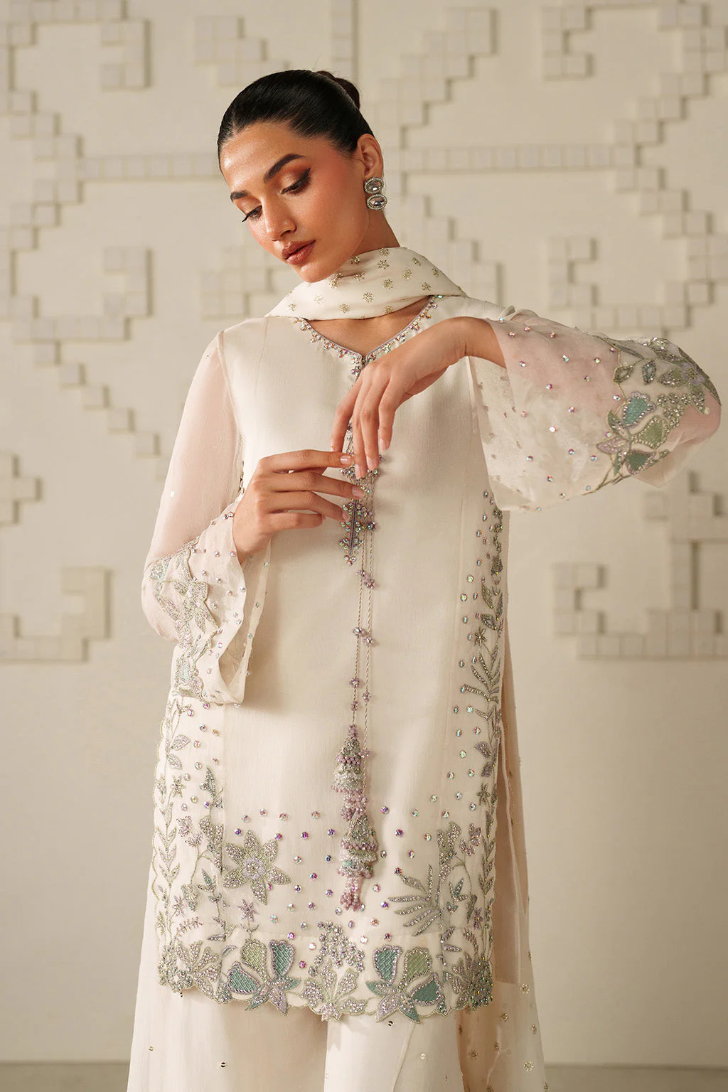 Iznik UE-620 Embroidered Chiffon Festive Formals 2026 - Image 2
