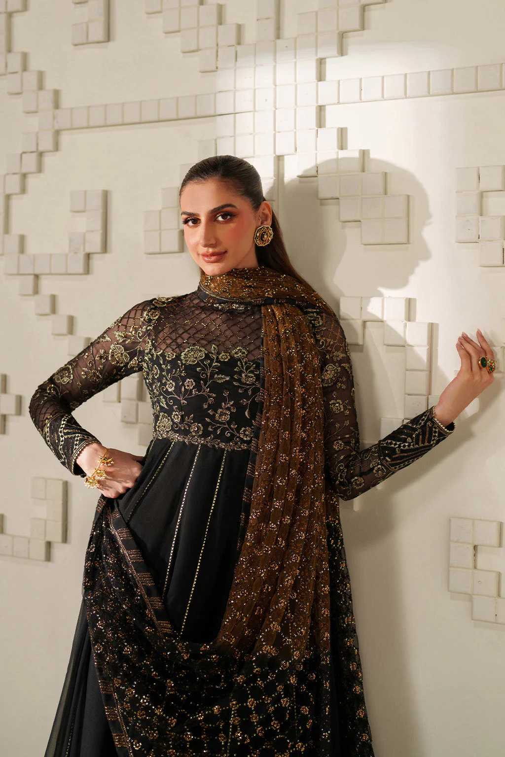Iznik UE-621 Embroidered Chiffon Festive Formals 2026 - Image 2