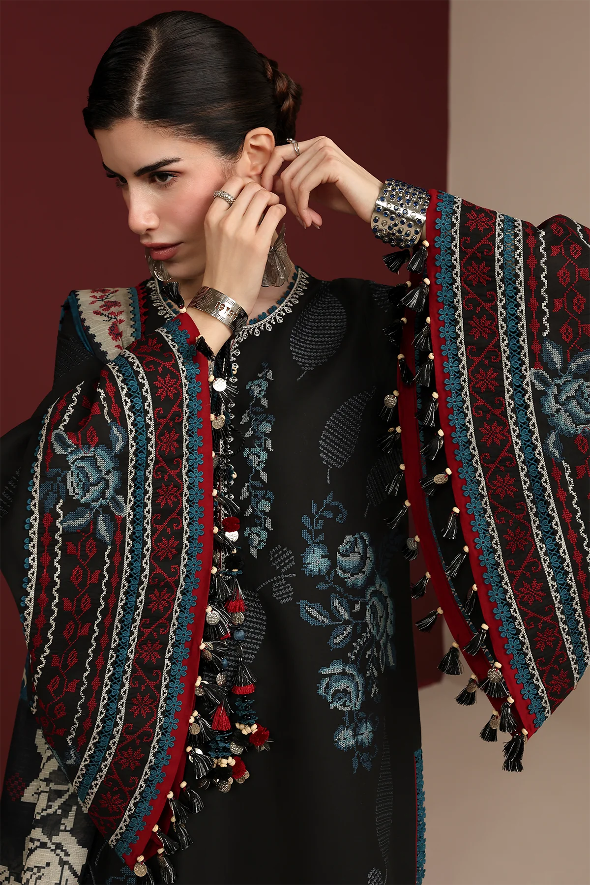 Jazmin IL26-D05 Iris Luxury Lawn 2026 - Image 2