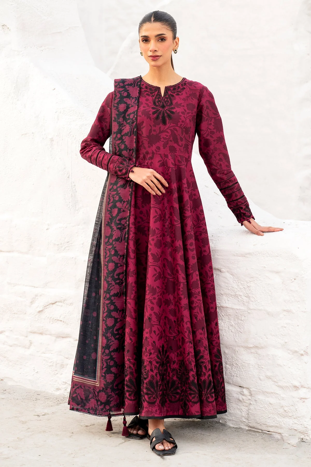 Jazmin RTW - 1175 Pret 2025