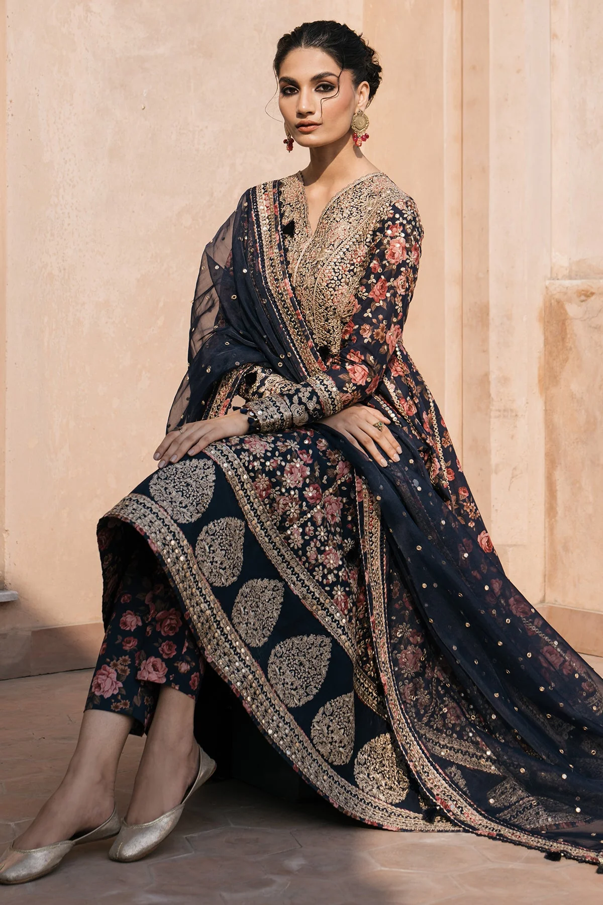 Jazmin SL24-D1 Shahkaar Luxury Lawn 2025 - Image 2