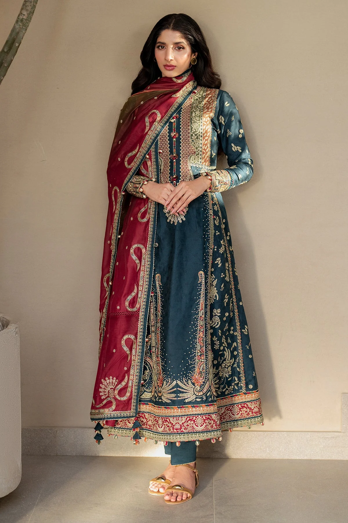 Jazmin SL25-D3 Shahkaar Luxury Lawn 2025