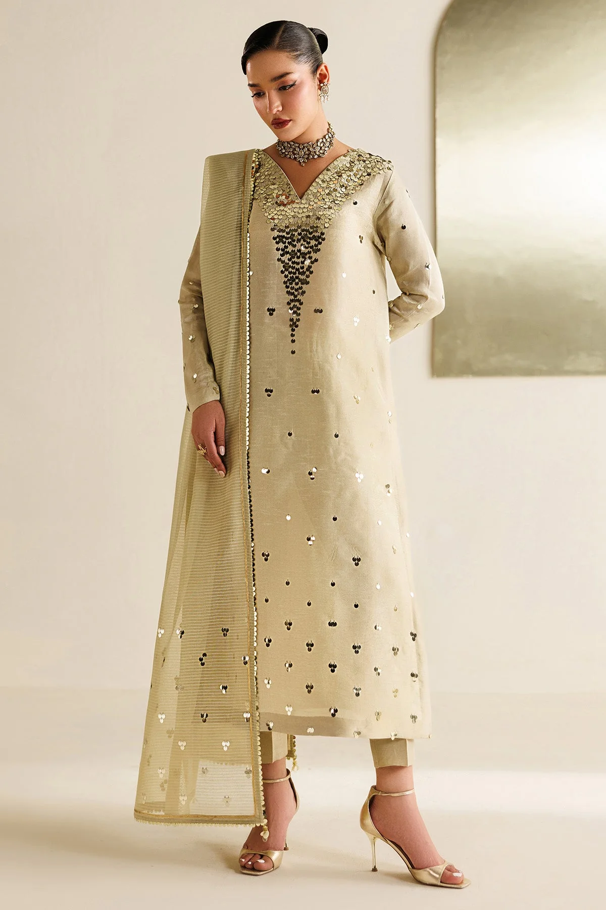 Jazmin UR-7072 Formals 2026