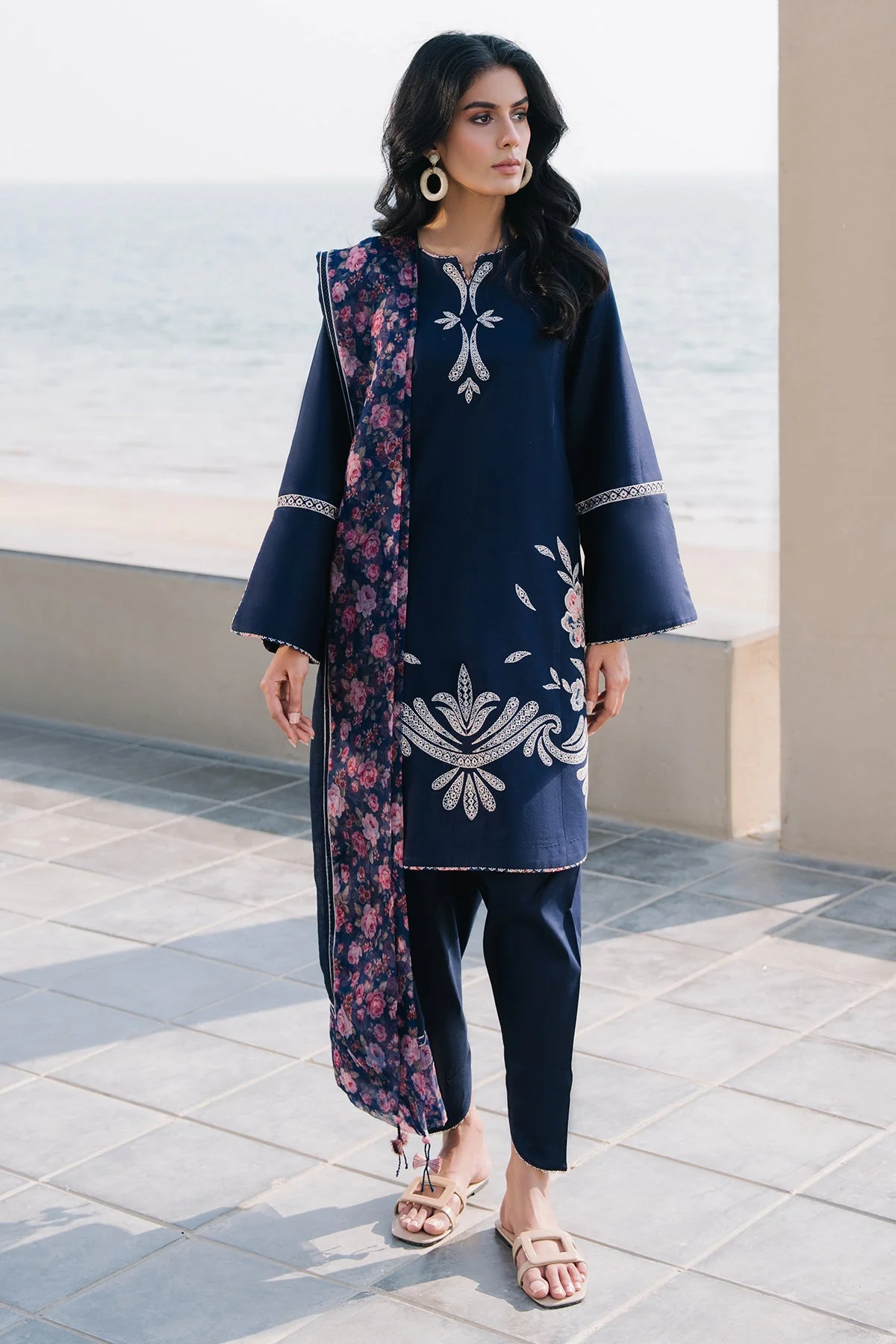 Jazmin USE-9145 Summer Lawn 2025