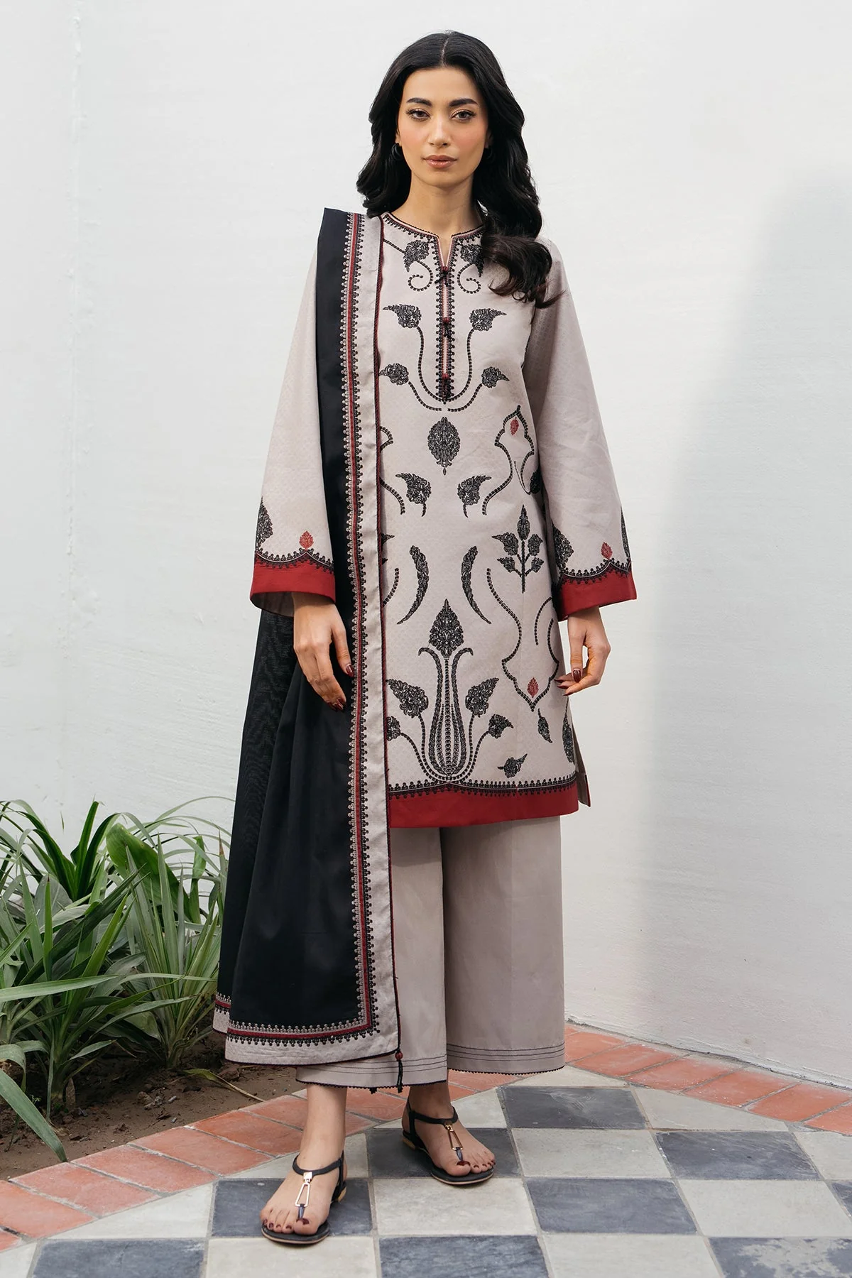 Jazmin USE-9178 Summer Lawn 2025