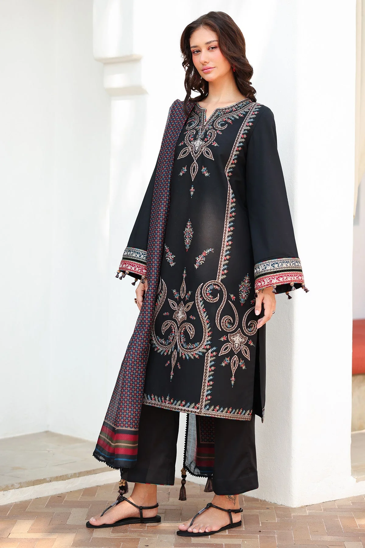 Jazmin USE-9218 Summer Lawn 2025