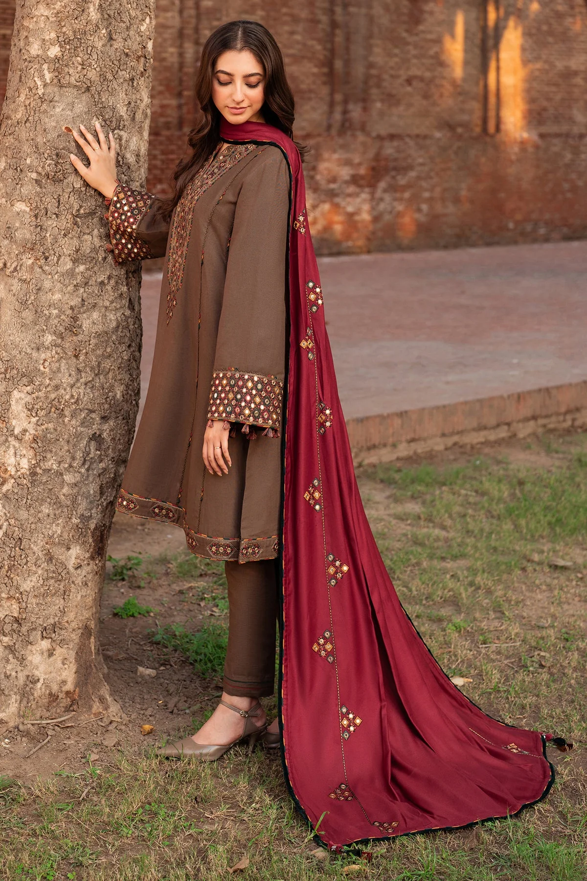 Jazmin UW-0078 Winter Collection 2024 - Image 2