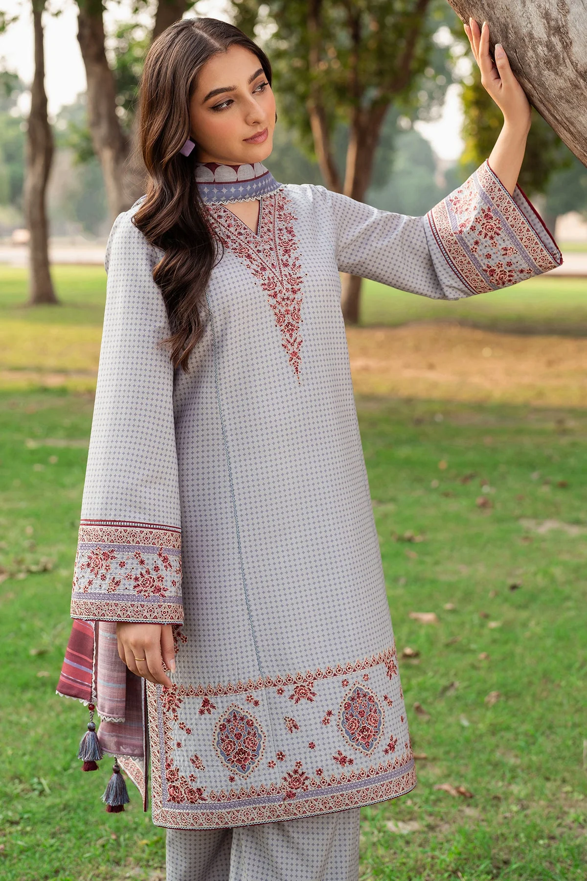 Jazmin UW-0081 Winter Collection 2025 - Image 2