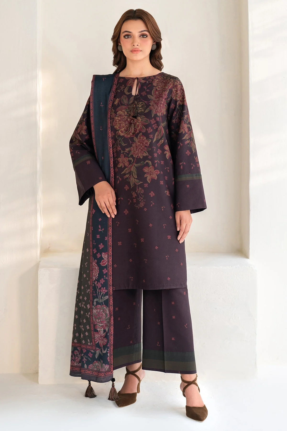 Jazmin UW-0100 Winter Collection 2025