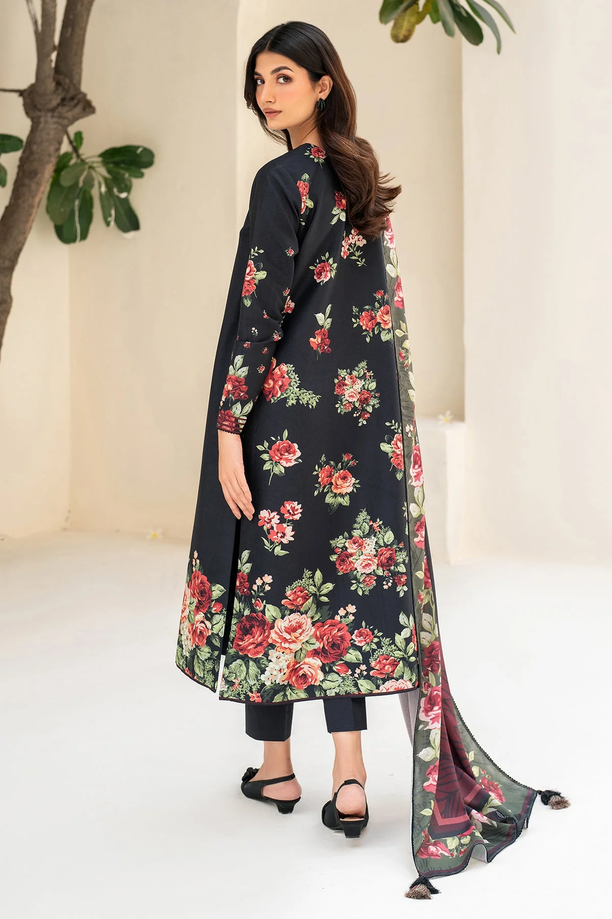 Jazmin UW-0107 Winter Collection 2025 - Image 2