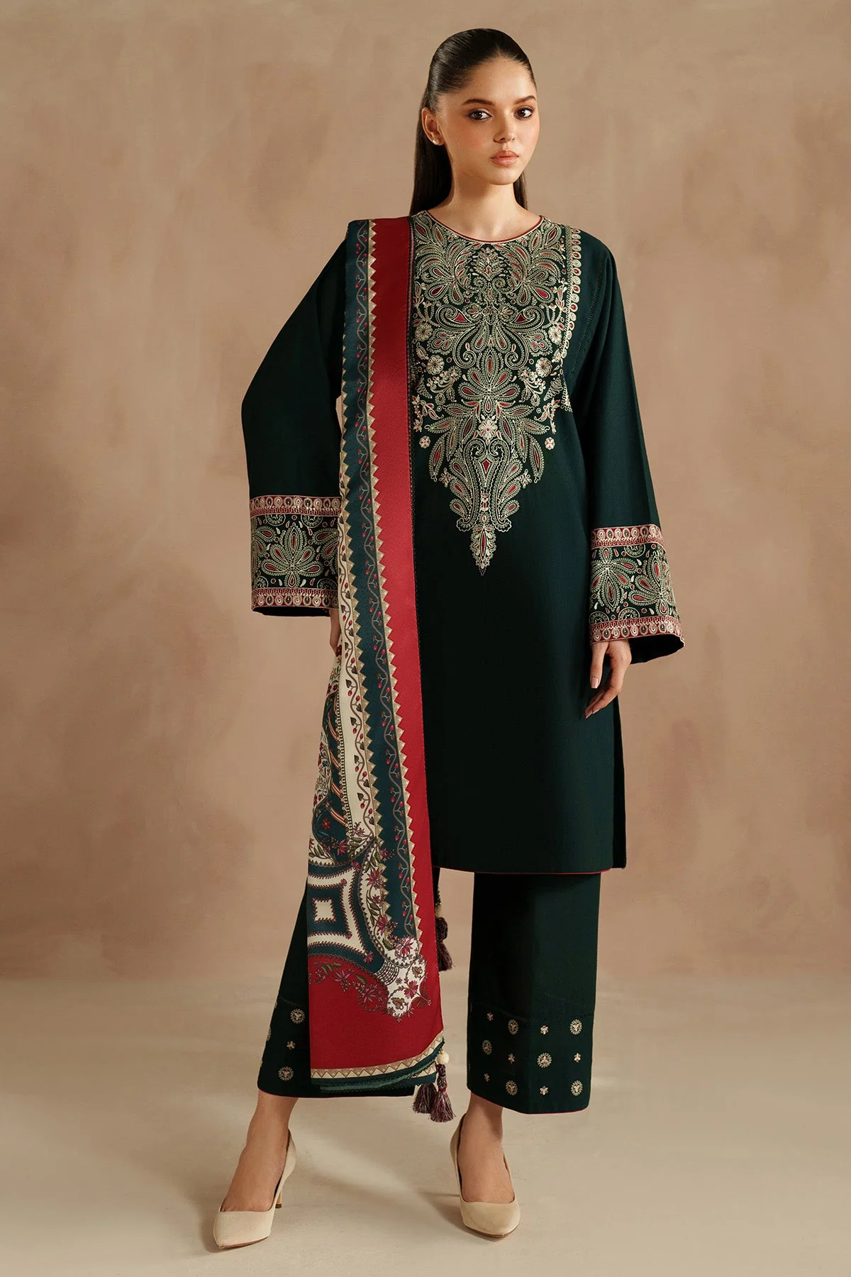 Jazmin UW-0143 Winter Collection 2025
