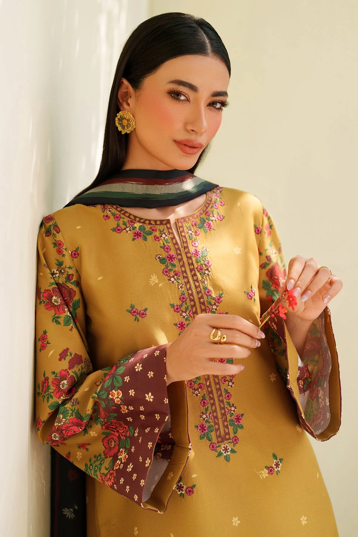 Jazmin UW-0177 Winter Collection 2025 - Image 2
