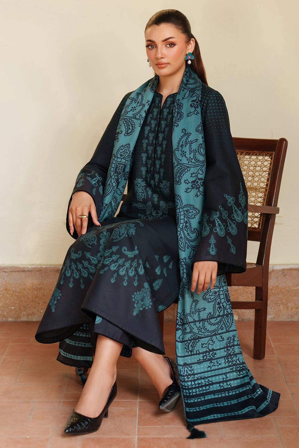 Jazmin UW-0181 Winter Collection 2025 - Image 2