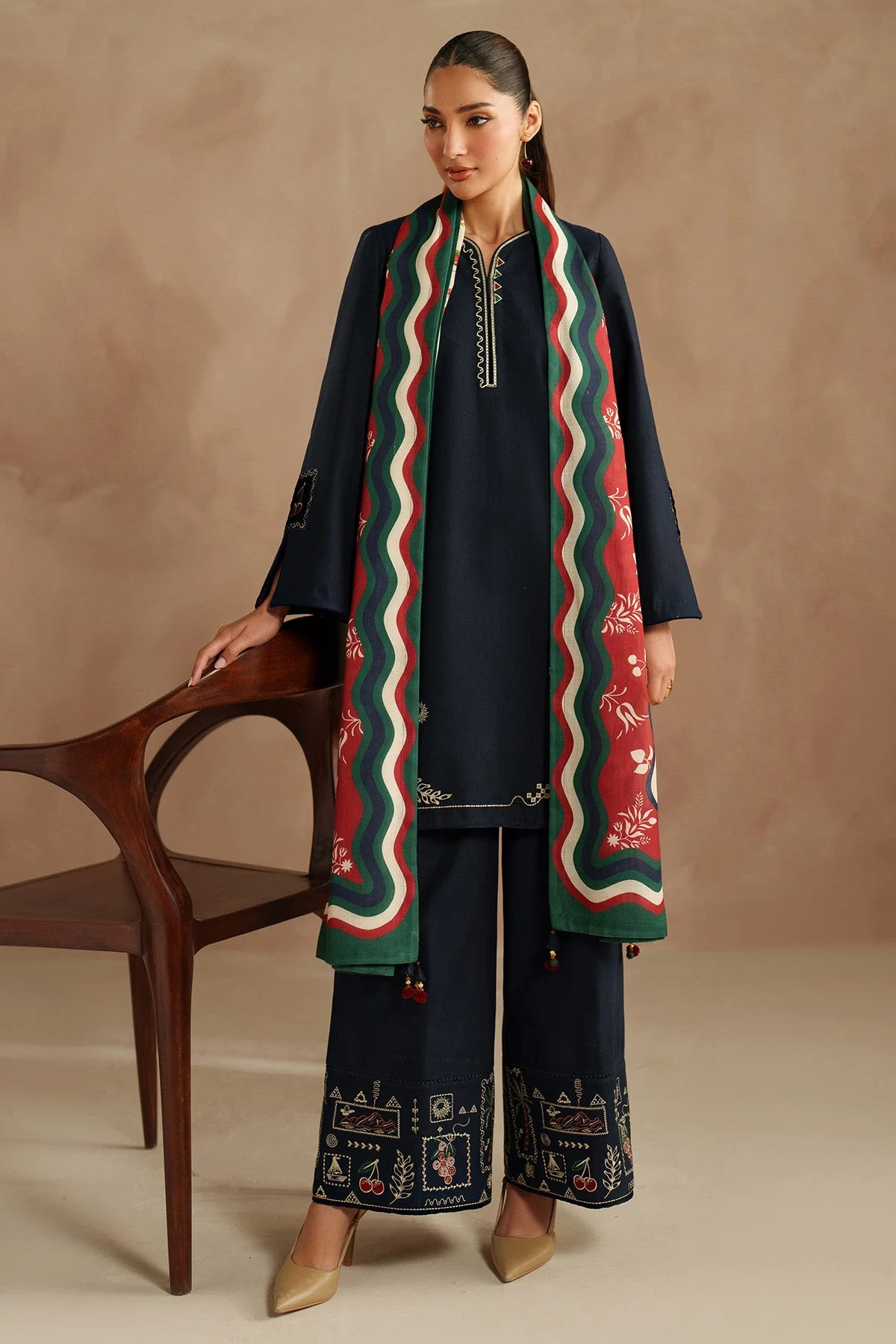 Jazmin UW-0195 Winter Collection 2025
