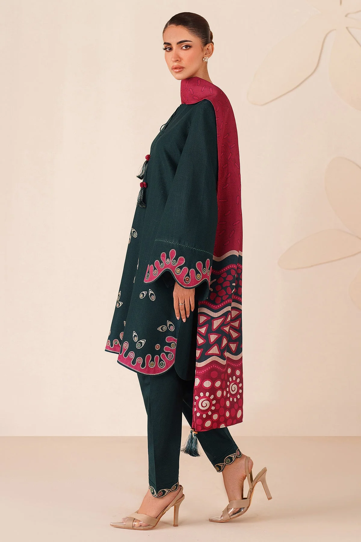 Jazmin UW-0221 Winter Collection 2025 - Image 2