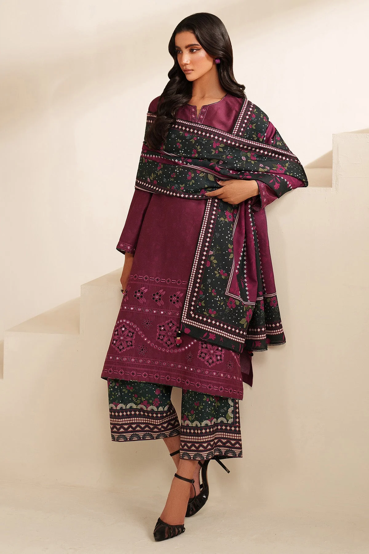 Jazmin UW-0225 Winter Collection 2025