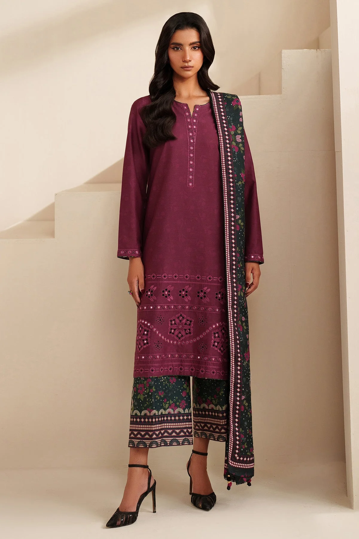 Jazmin UW-0225 Winter Collection 2025 - Image 2
