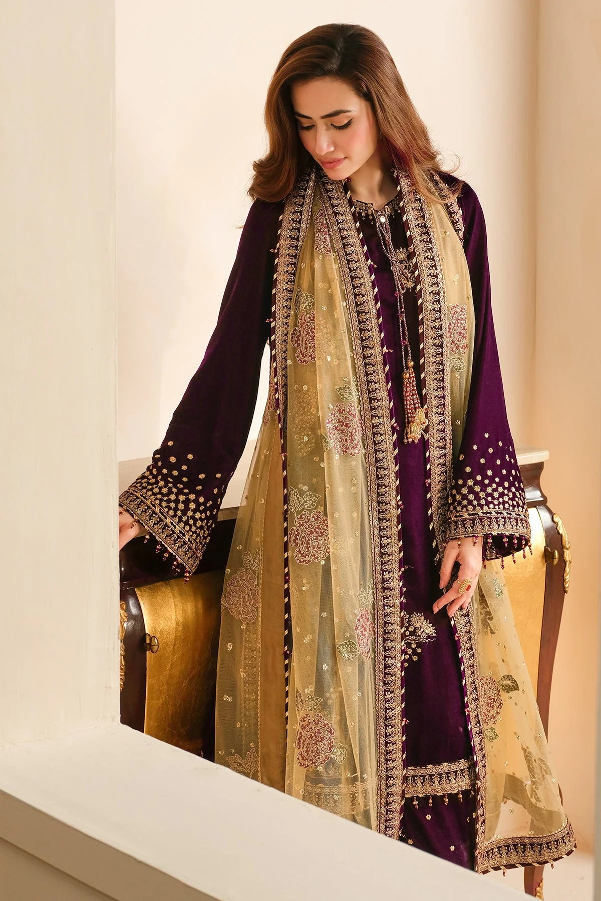 Jazmin VF-2032 Velvet Formal 2024 - Image 2