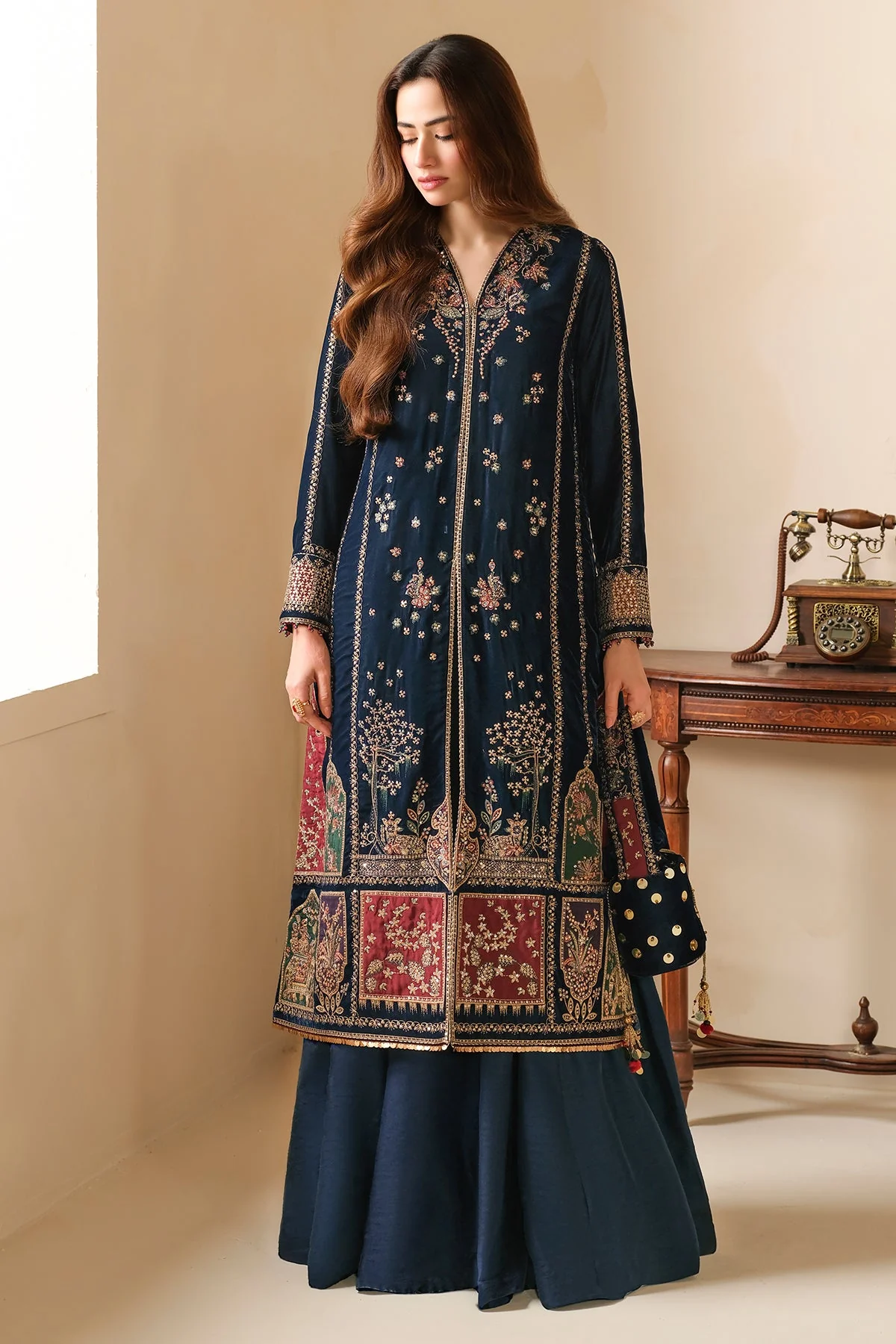 Jazmin VF-2035 Velvet Formal 2024