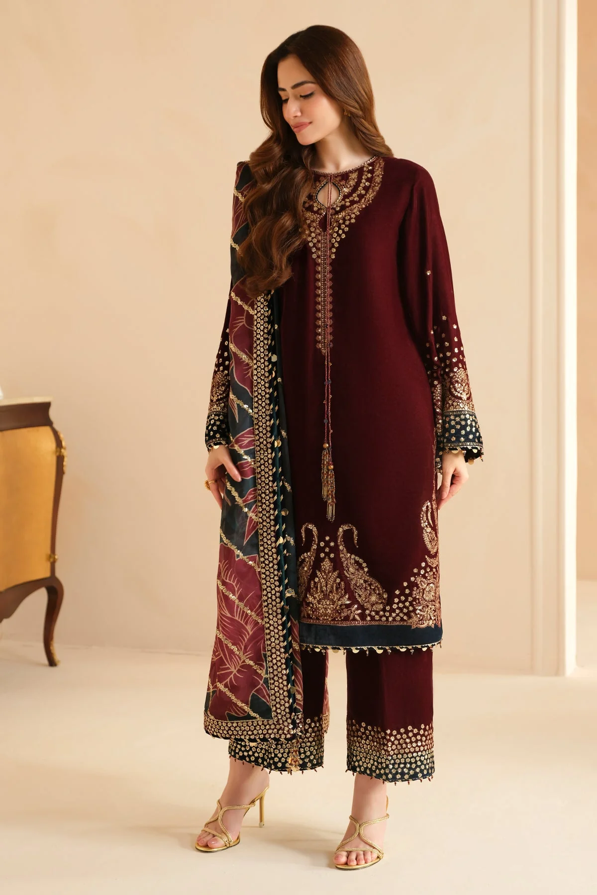 Jazmin VF-2038 Velvet Formal 2024