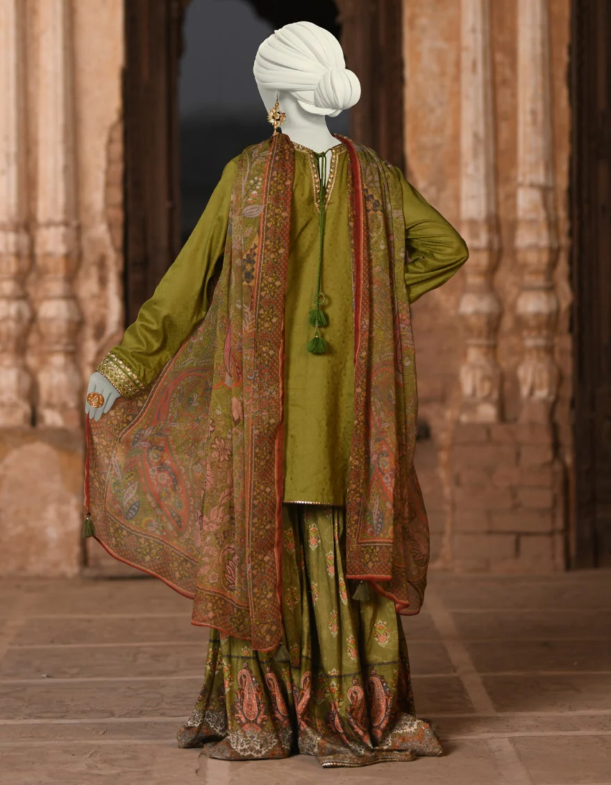 Juniad Jamshaid Green Dobby Embroidered 3PC-JLAWN-S-25-013-S Summer Pret 2025 - Image 2