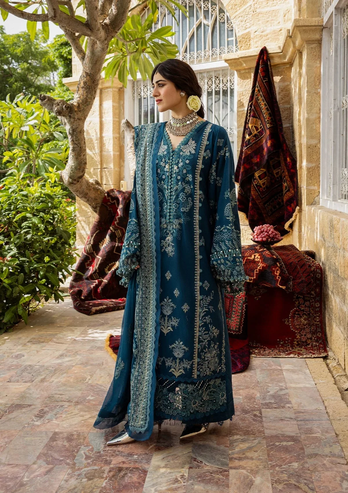 Kahf Premium KKH-05 Cyara Winter Karandi Collection 2025 - Image 2