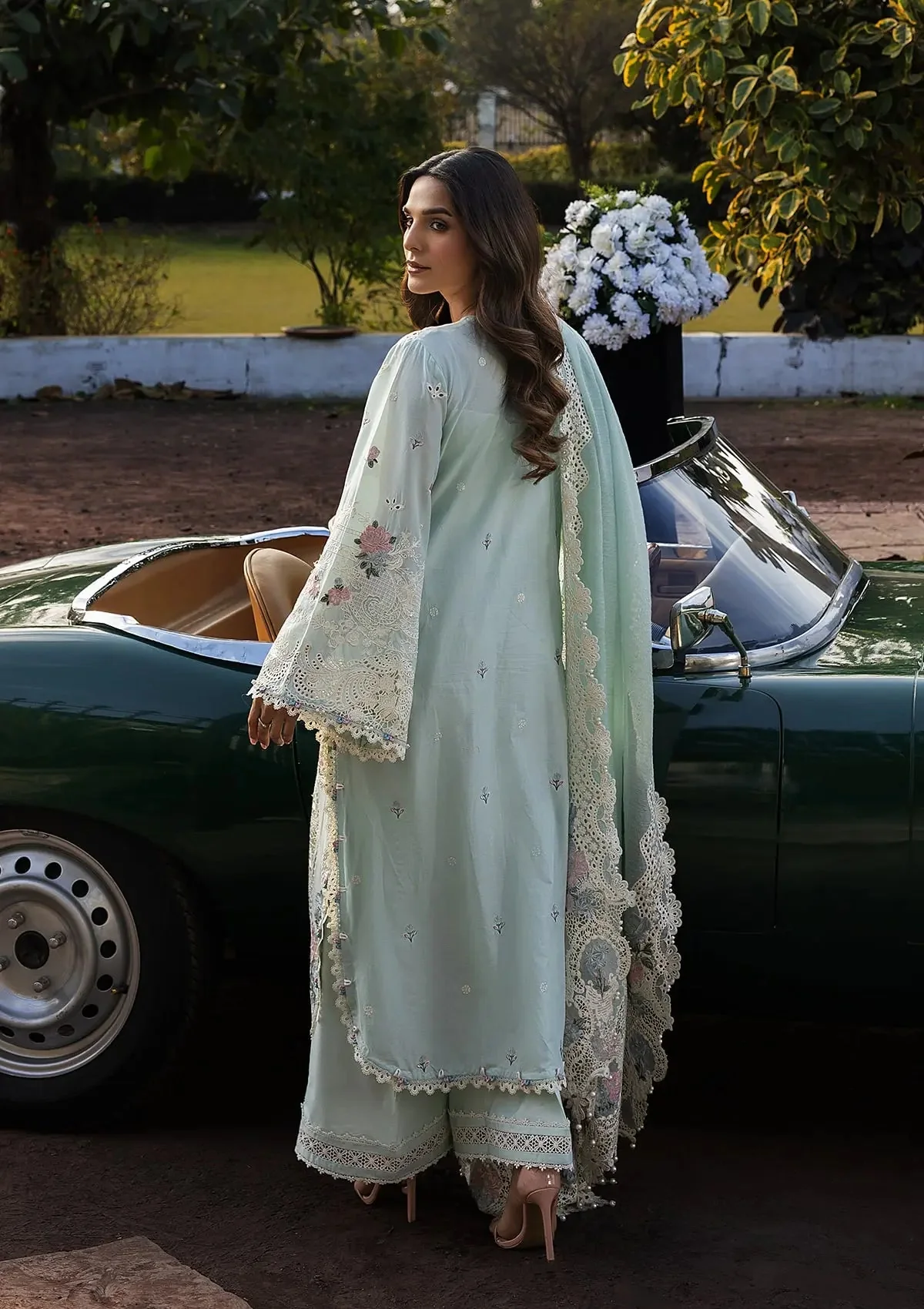 Kahf Premium KLR-02 B Garnet Luxury Lawn Collection 2025 - Image 2