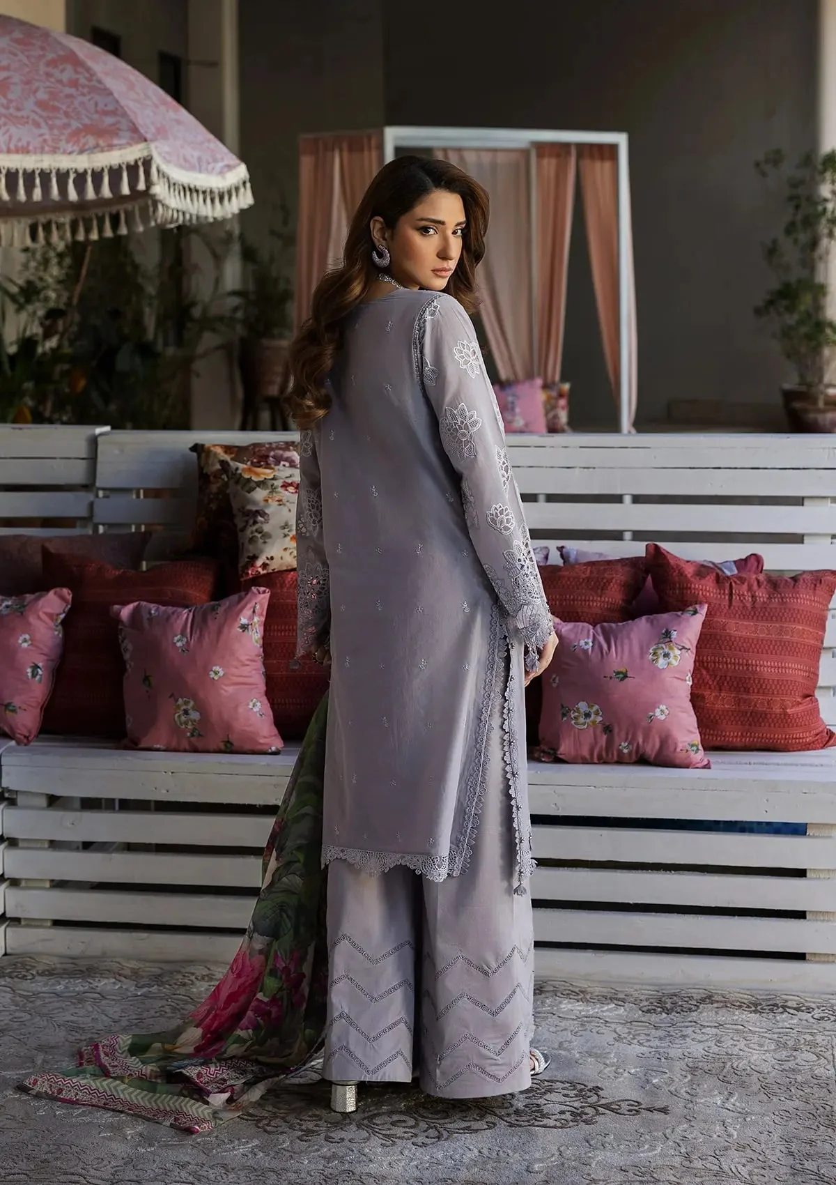 Kahf Premium KLR-04 Lilia Luxury Lawn Collection 2025 - Image 2